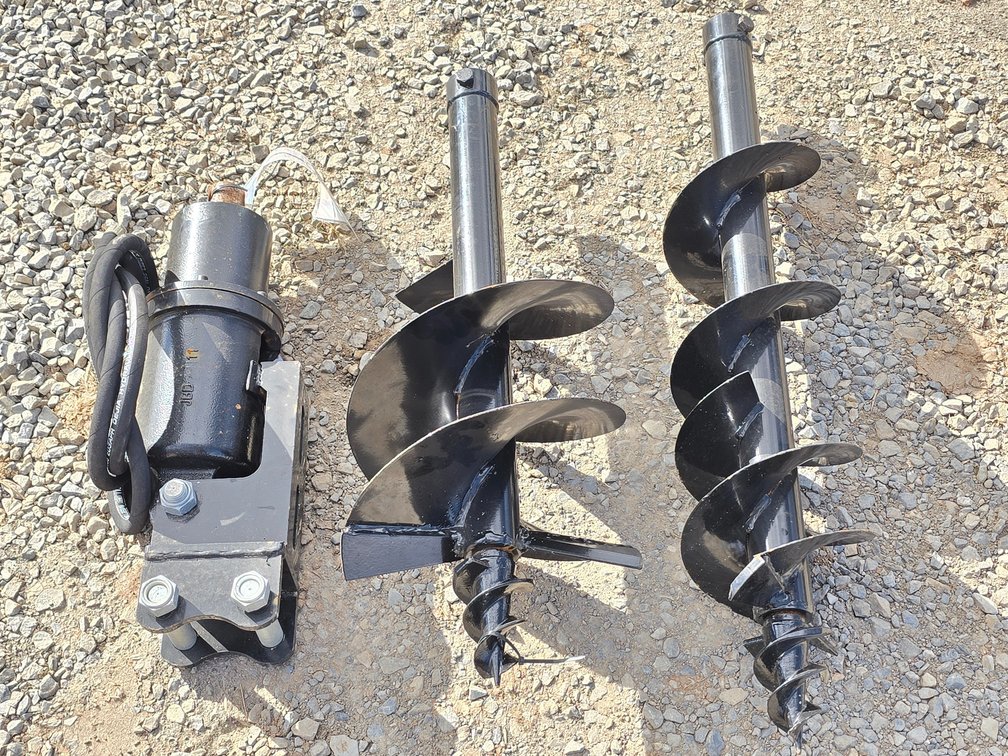 Unused SDLanch Mini Excavator Auger - 9" & 12" Bits - Fits Mini Excavator