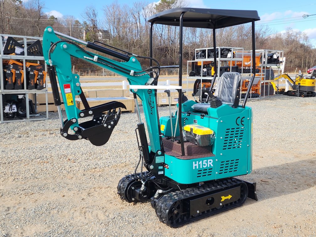 Unused CFG H15R Mini Excavator - 420cc Gas Engine - 36" Hydraulic Blade - 15" Bucket