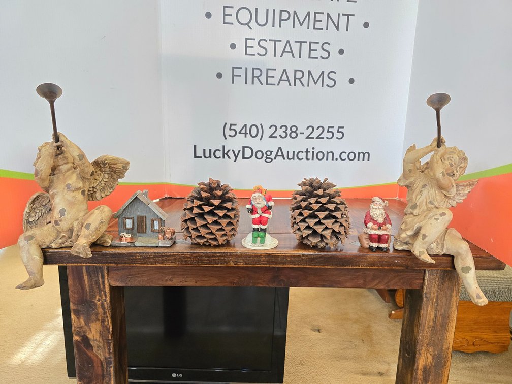 (7) Christmas / Angel / Pinecones Figurines