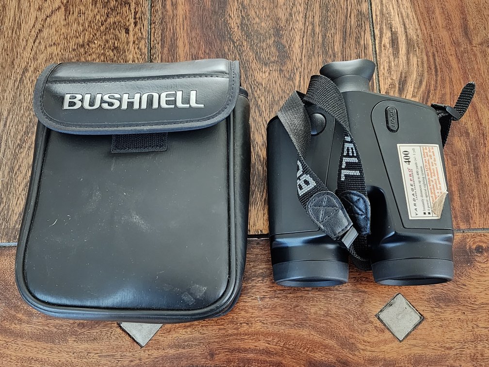 Bushnell Yardage Pro400 Laser Rangefinder
