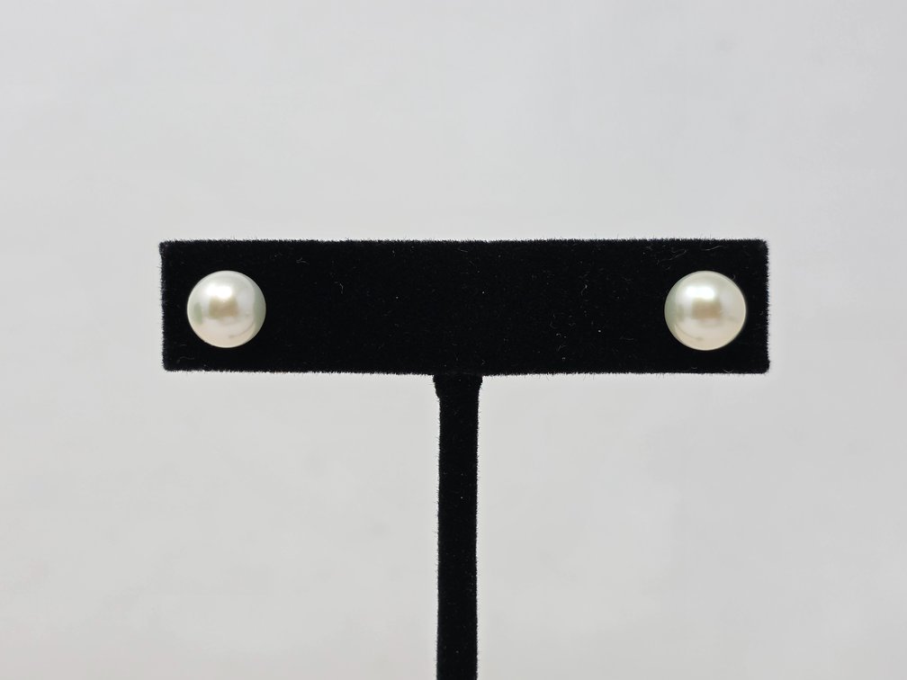 Vintage Pearl Earrings w/ 14-KT Gold Post