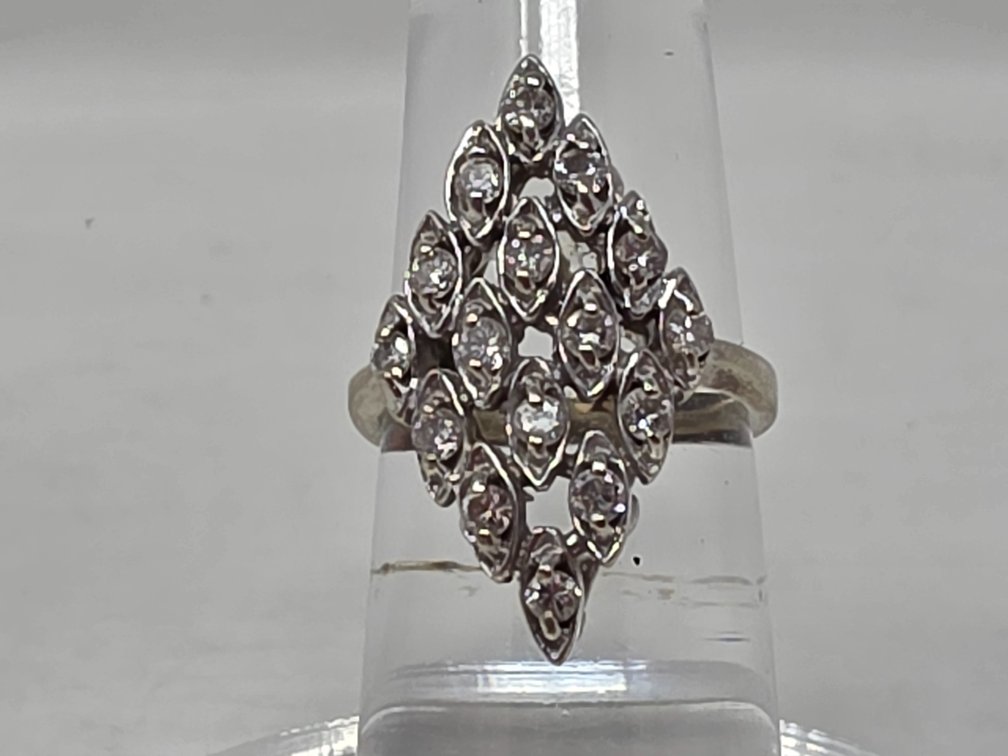 14-KT White Gold Diamond Navette Shaped Cluster Ring - Size 5 - Round Full Cut Diamonds .03 Carats Each - 16 Diamond 0.48 Carats Total - Clarity SI-2 - I-1 - Color H-I - 4.6 Grams Total Weight