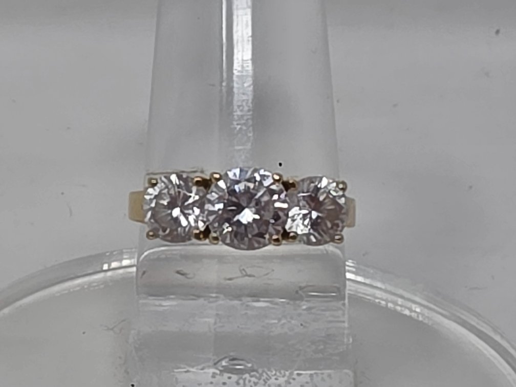14-KT Gold 3-Stone Cubic Zirconia Ring - Size 7.25 - 3.7 Grams Total Weight