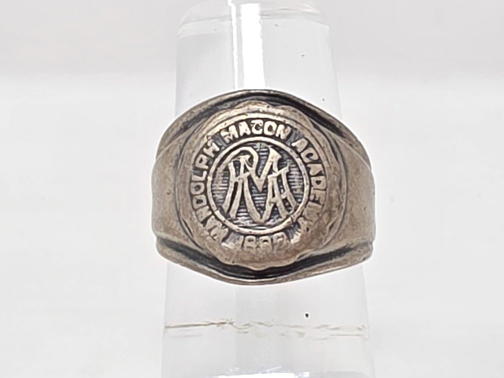 Sterling Silver Class Ring - Size 5 - 7.5 Grams Total Weight