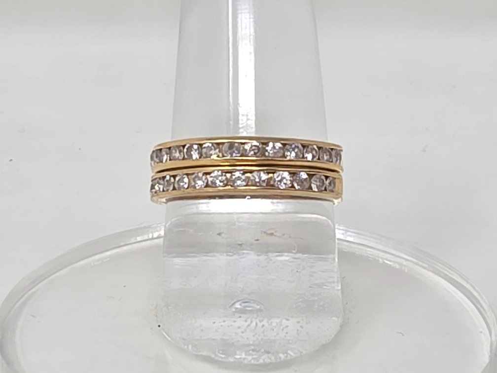 Pair of 14-KT Gold Rings w/ Cubic Zirconia's - Size 7.25 - 4.7 Grams Total Weight