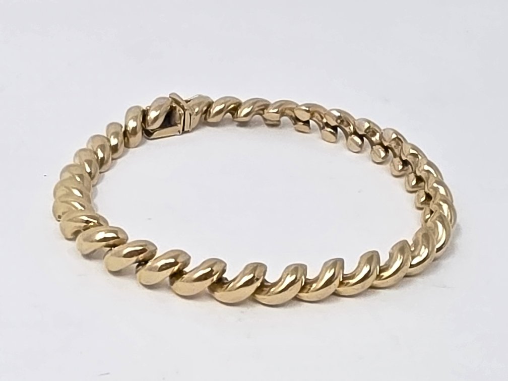 14-KT Gold San Marco Style Bracelet - Measures 8.25" Long x 7.20MM Wide - 14.68 Grams Total Weight