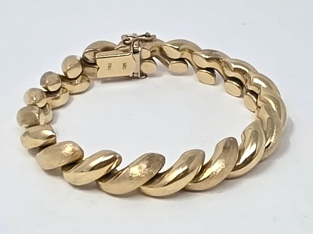 14-KT Gold Polished & Textured San Marco Style Bracelet - Measures 7.25" Long x 10.20MM Wide - 26.1 Grams Total Weight