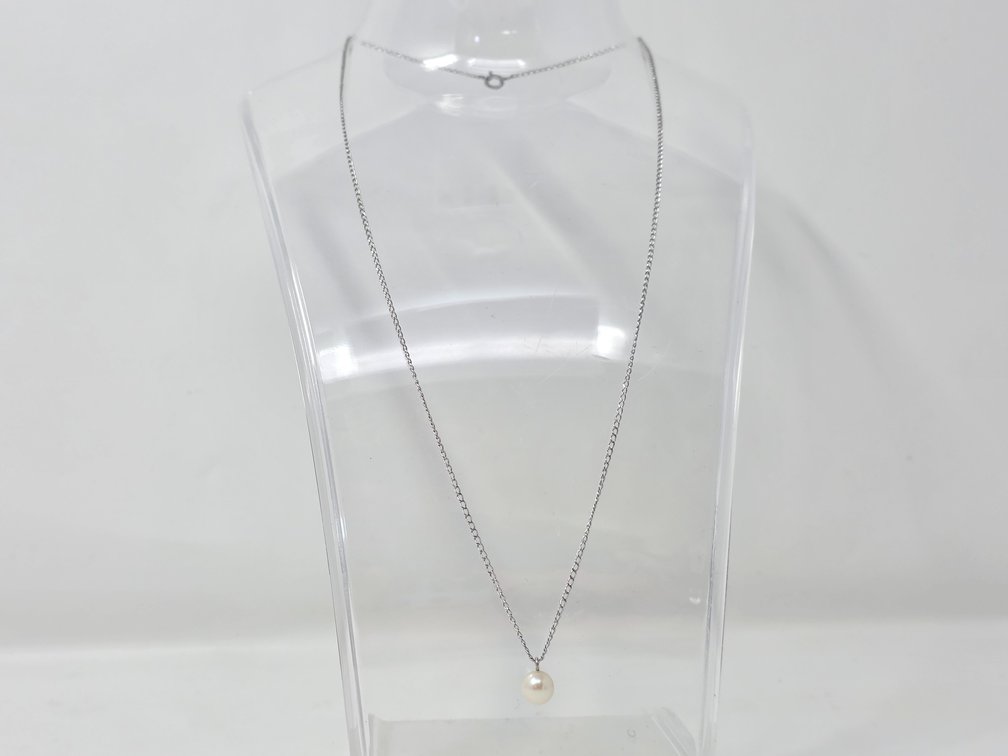 Sterling Silver Necklace (18" Long) w/ 6.6MM Cultured Pearl - 1.8 Grams Total Weight