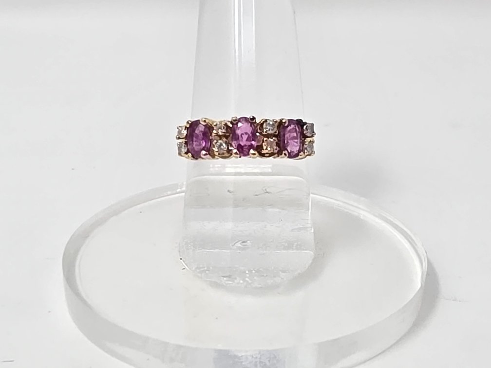 14-KT Gold Ruby and Diamond Ring (Size 7.25) - Rubies .75 Carats - 6 Diamonds .12 Carats - 3 Grams Total Weight