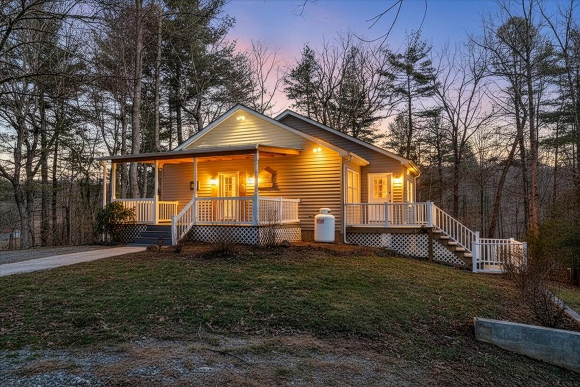 365 Isolane Road Callaway, VA 24067