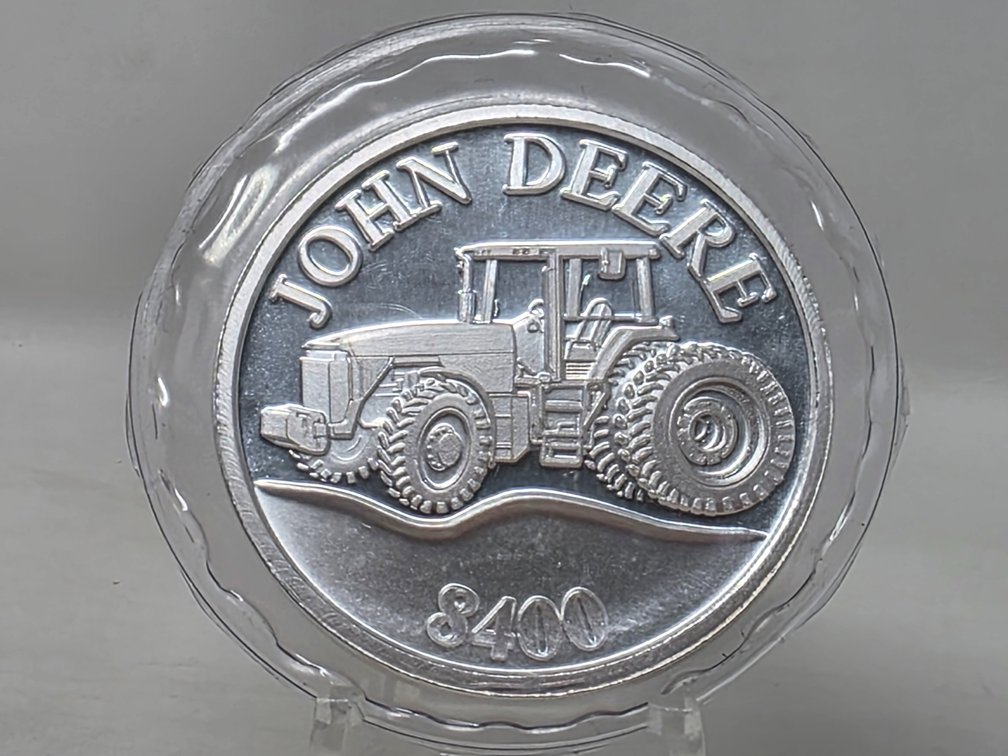 John Deere 8400 1 Oz .999 Silver Art Round - Sealed