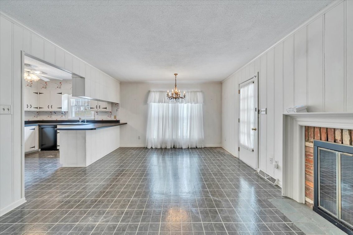 Image for 1807 Sam Lions Trail Real Estate Auction