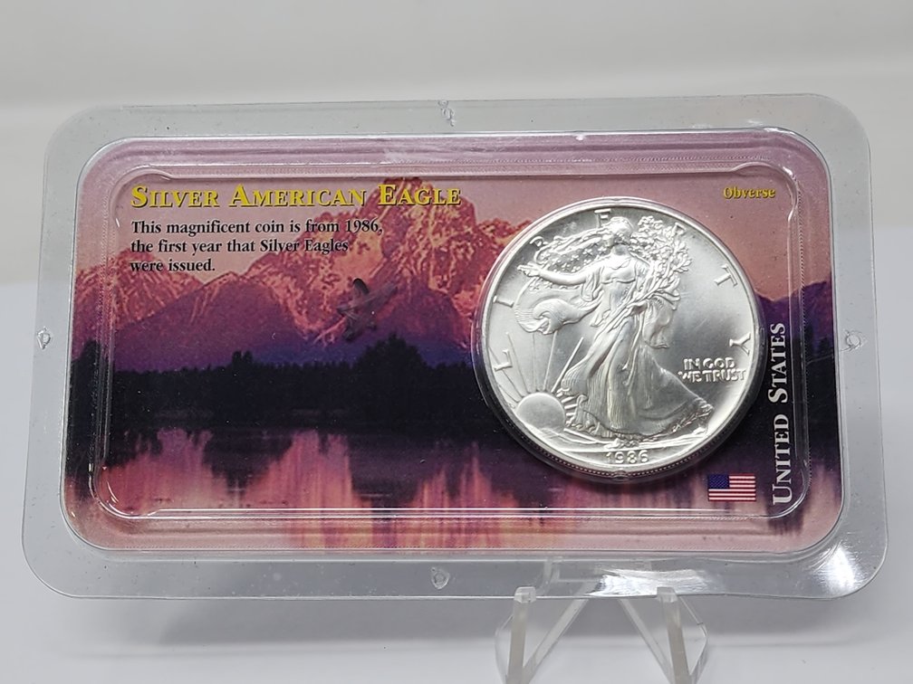 1986 Silver American Eagle 1 Oz. Silver Round