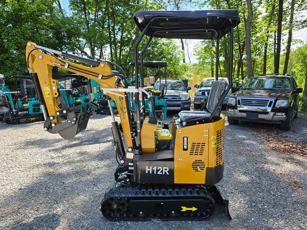 Unused 2026 CFG H12R Mini Excavator - 420cc Gas Engine