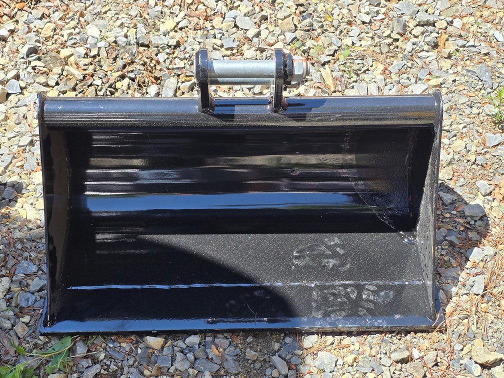 Unused SDLanch 24" Mini Excavator Bucket