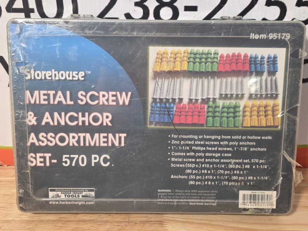 Storehouse Metal Screw & Anchor Assortment Set - 570 PC
