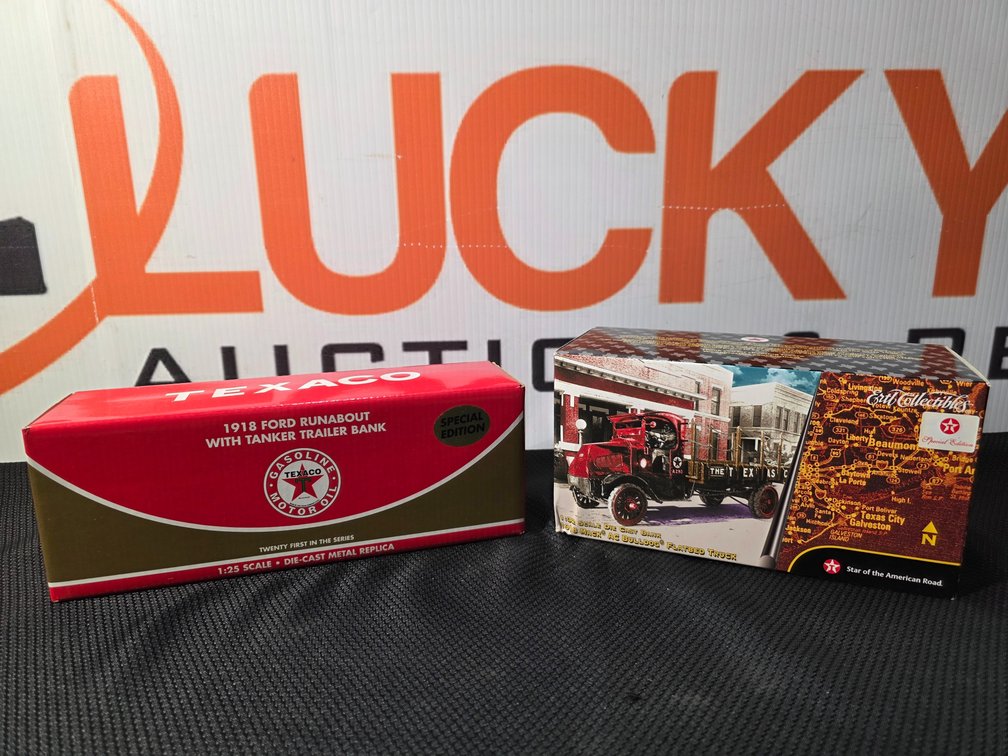 Ertl Texaco 1918 Ford Runabout Bank Special Edition - Ertl Special Edition Texaco 1918 Mack Flatbed Truck