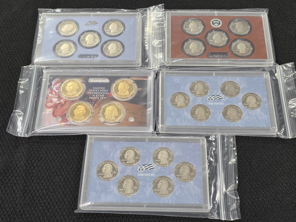 (5) United States Proof Sets - Assorted Dates/Mints - 5 Sets Included
