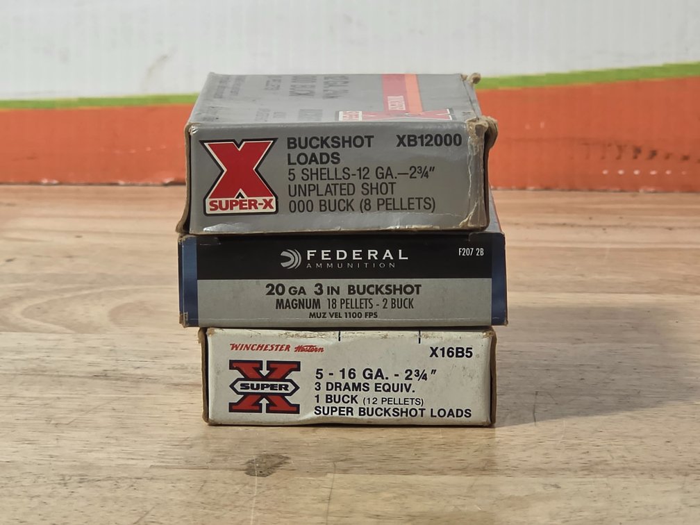 Winchester Super X 12 Gauge 2.75" 000 Buckshot (1) Box of 5 - Federal 20 Gauge 3" 00 Buckshot (1) Box of 5 - Winchester Super X 16 Gauge 2.75" 0 Buckshot (1) Box of 5