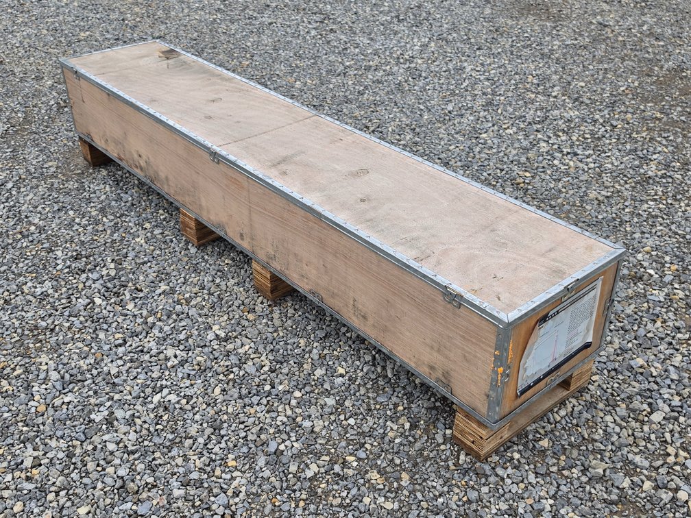 Unused Landhonor 2500Lb Gantry Crane