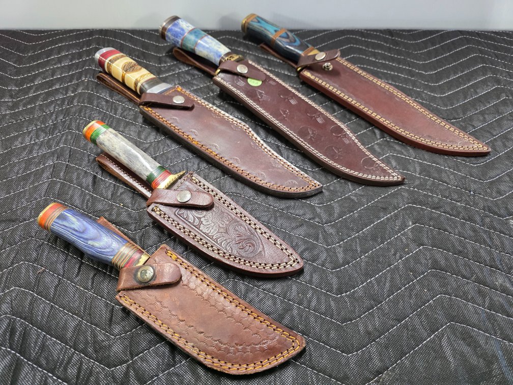 (5) Knives w/ Leather Sheaths