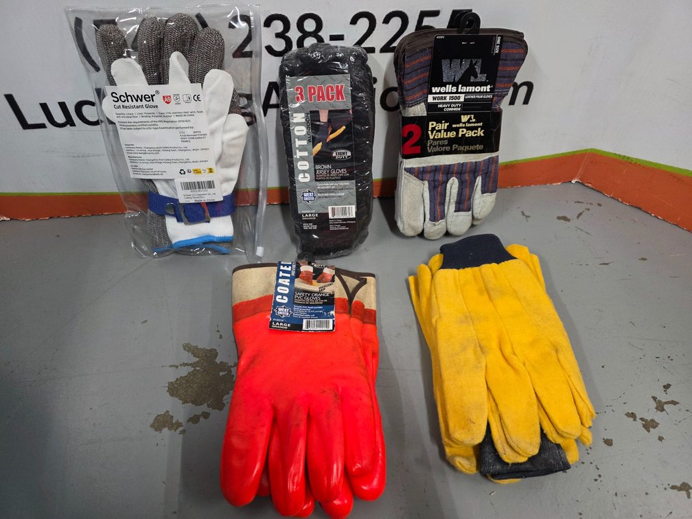 Safety/ Work Gloves - Large, XXL
