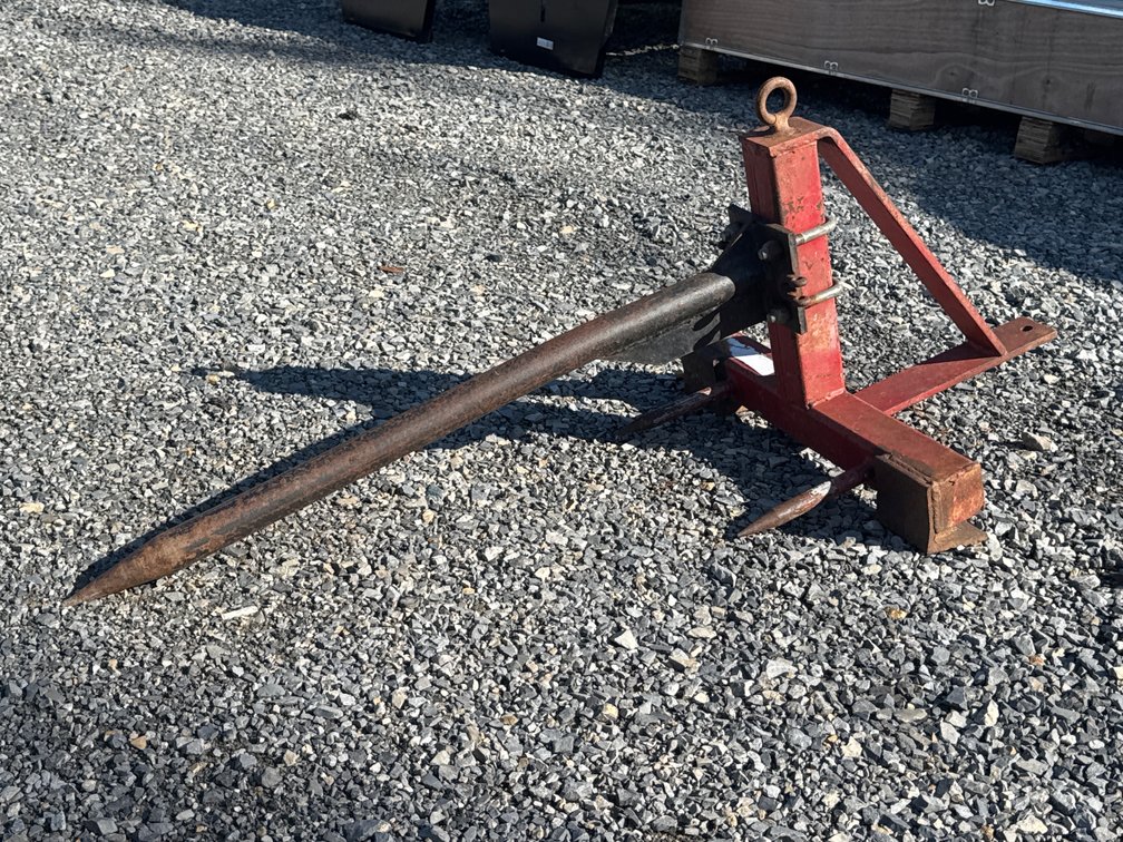 Kodiak Heavy Duty Bucket Mount Bale Spear