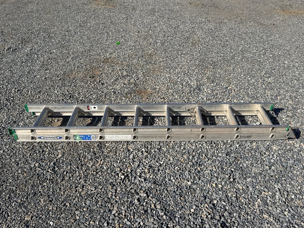 Werner 8’ Aluminum Extension Ladder