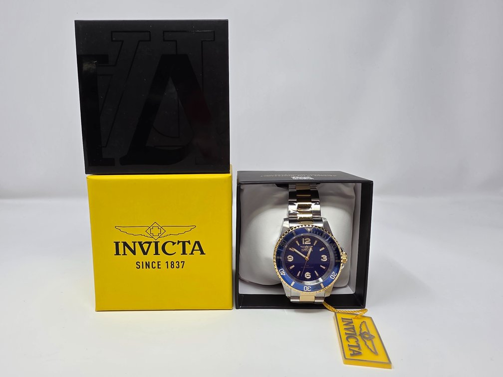 Invicta Specialty Rowan Men's Watch - Featuring a 40mm Stainless Steel Case and a Blue Dial