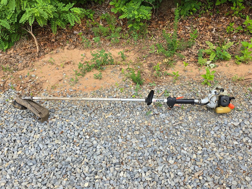 Echo SRM-210 Weedeater - Ran when Tested