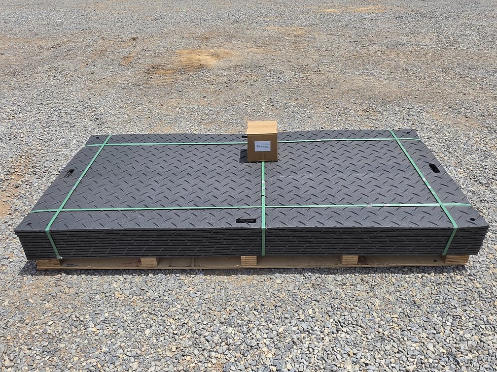 Unused Stack Of (12) SKLP Polyethylene Board Roadbed Protection Mats