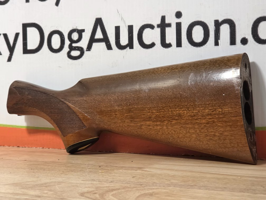 Remington 1100 Buttstock