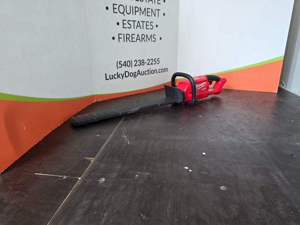Milwaukee Battery Operated Hedge Trimmer - (No Battery)