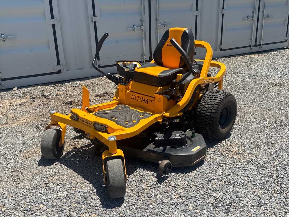 Cub Cadet Ultima ZT1 Zero Turn Lawn Mower