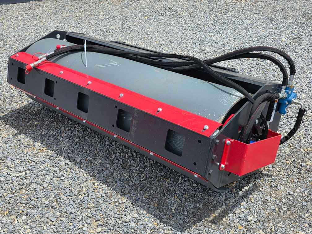 Unused 2026 Raytree Vibratory Roller Model RMVR76 - Skid Steer Quick Attach