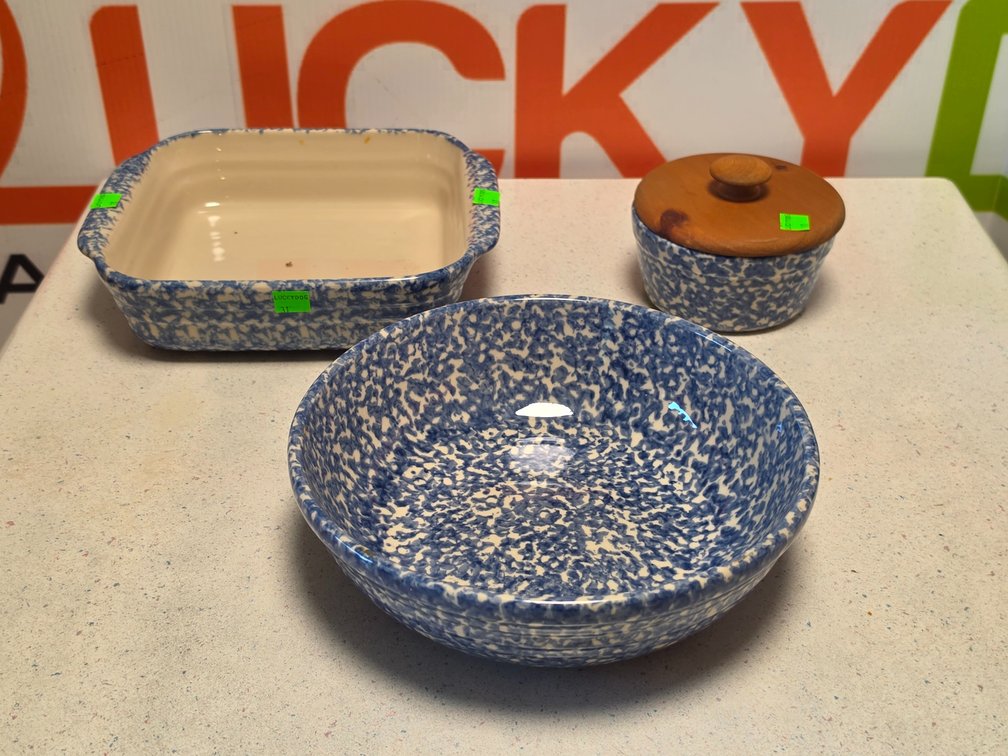 Gerald E. Henn Blue Spongeware Ceramics