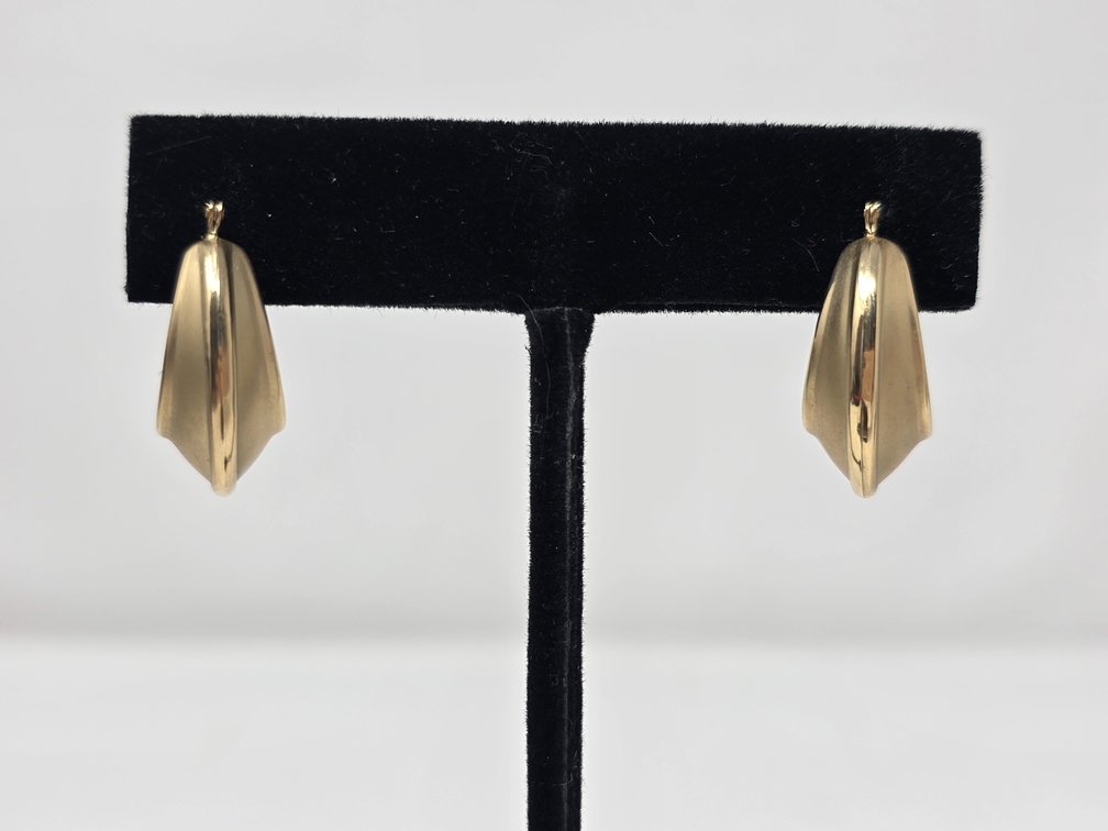 14kt Gold Hoop Earrings