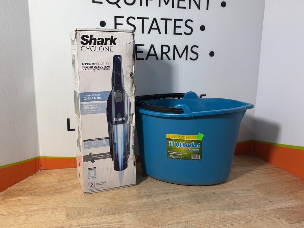 Shark Cyclone Handheld Vacuum & 11 Qt Bucket