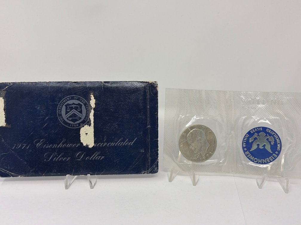 1971 Eisenhower Uncirculated Silver Dollar