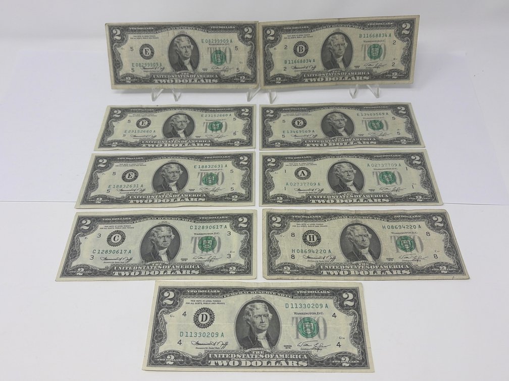 Series 1976 United States Two-Dollar Bills