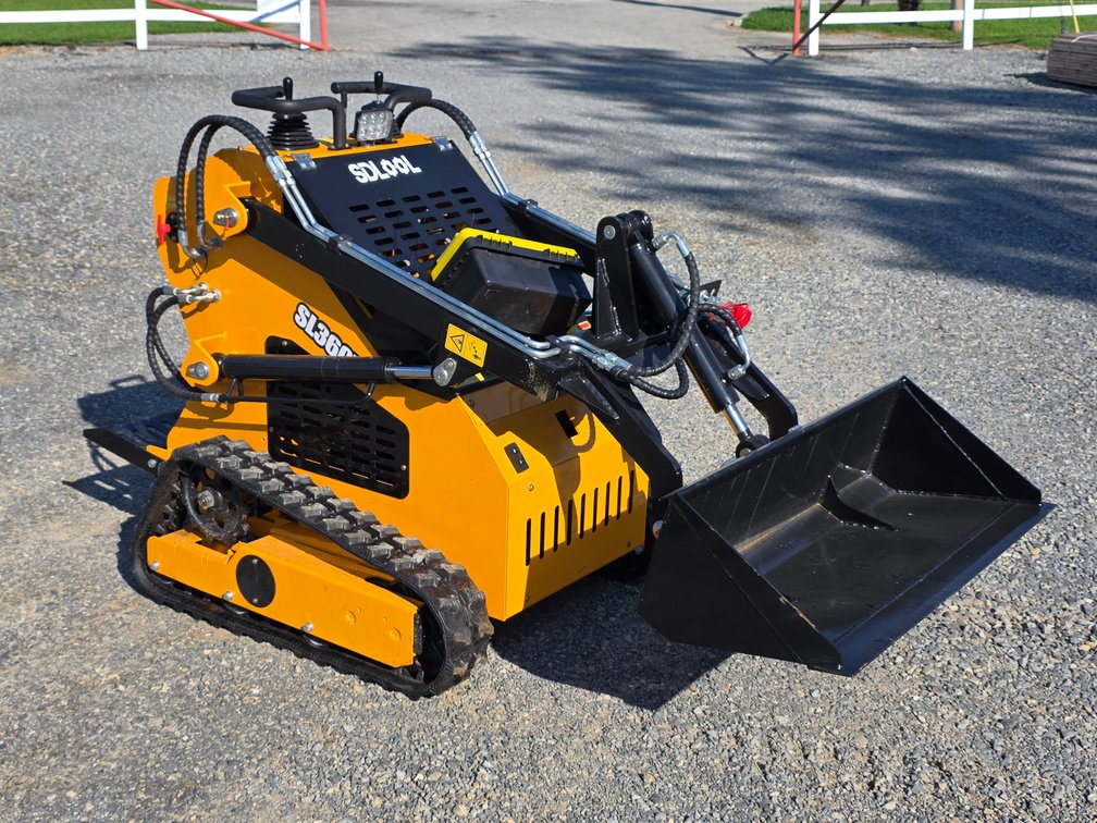 Unused SDLool SL360 Mini Skid-Steer