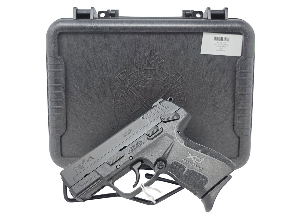 Springfield XD-E 9 Semiautomatic Pistol - 9MM - Factory Case & 4 Mags - Serial # HE931289