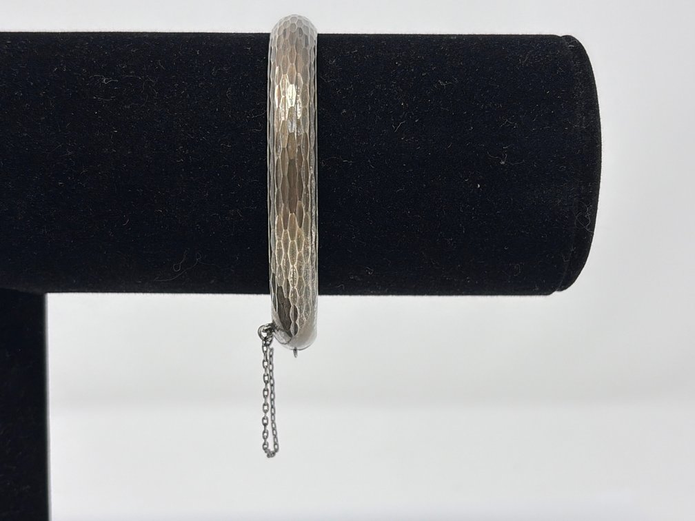 Hammered Silver-Tone Hinged Bangle Bracelet