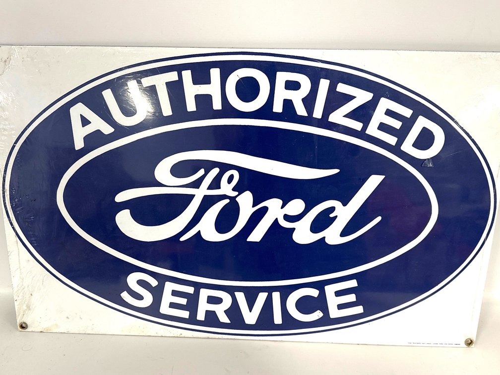Authorized Ford Service 18”x11”