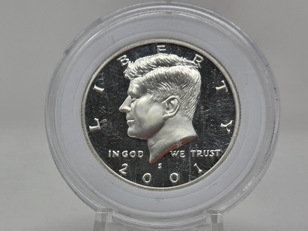 2001-S Kennedy Proof Silver Half Dollar w/ Capsule