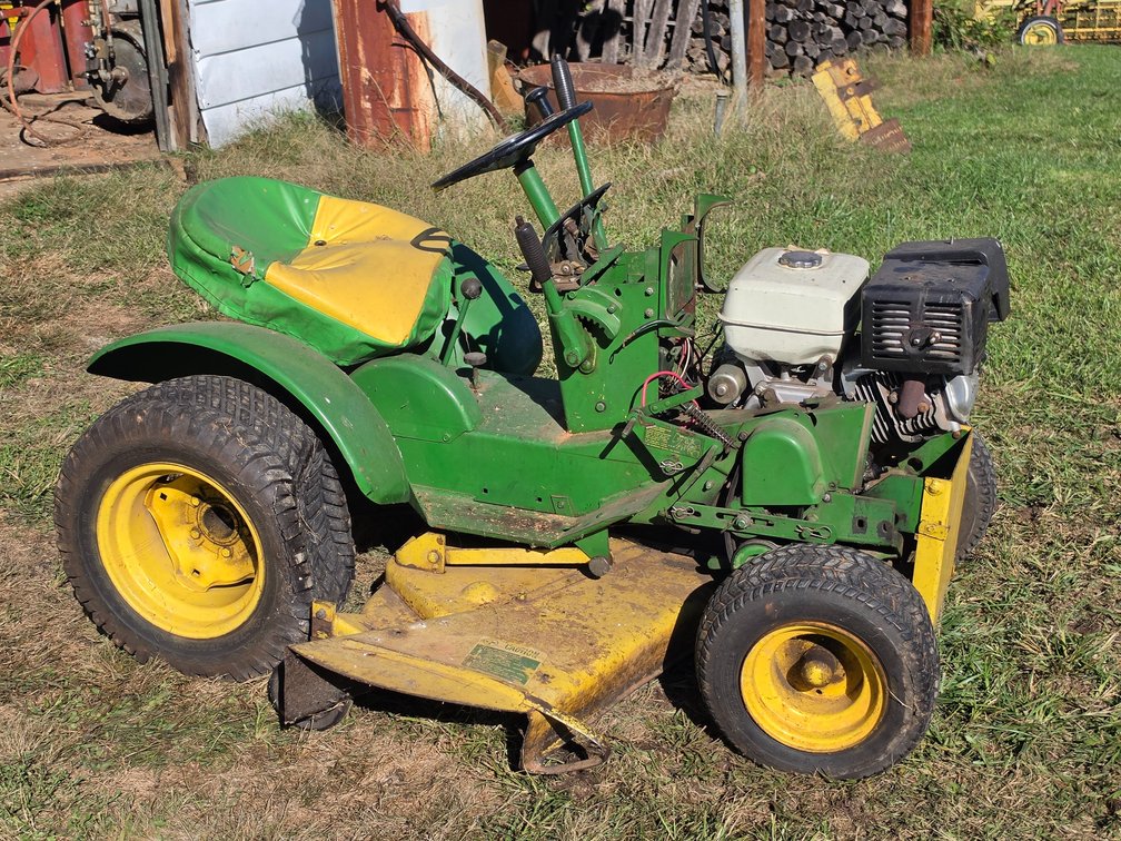 John Deere Garden Tractor - Has Been Sitting