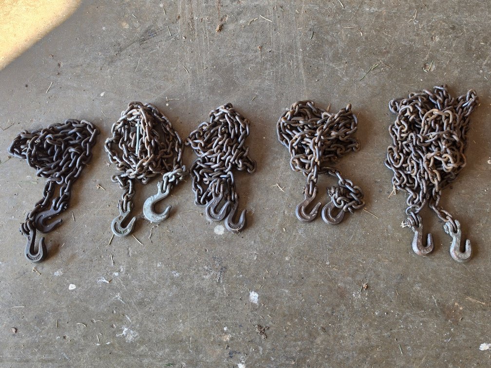 (5) Small Chains w/ Hooks - Various Lengths