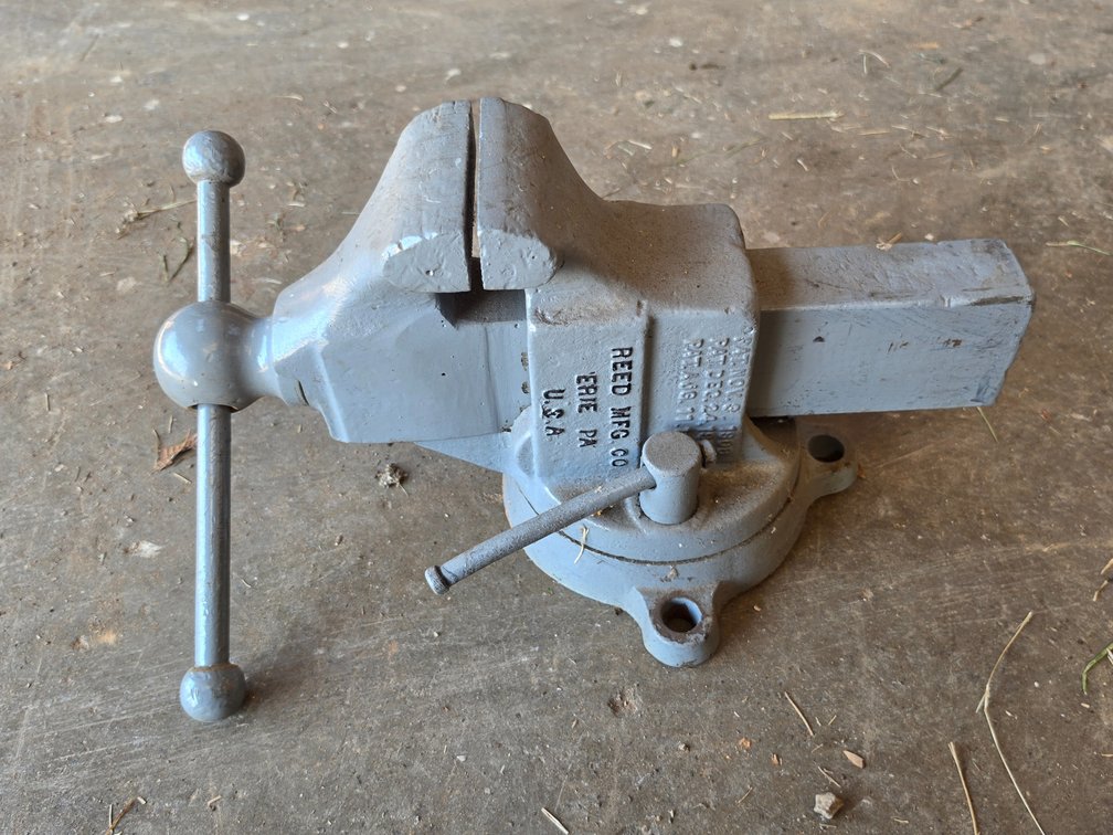 Reed 4" Bench Vise