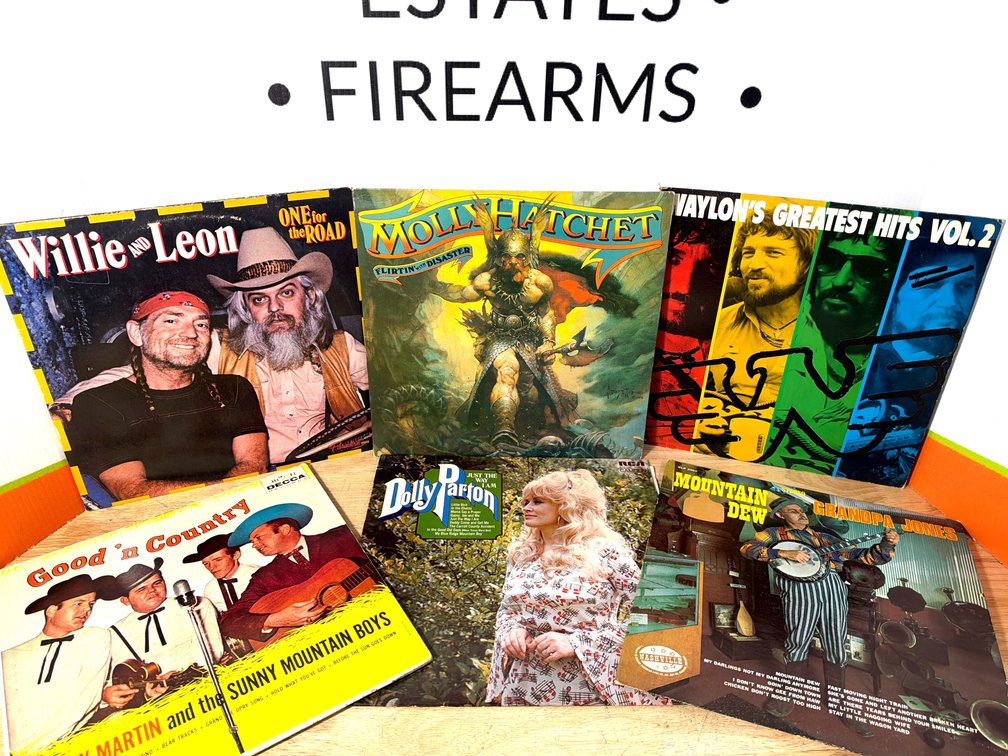 61ps - Dolly Parton - Molly Hatchet - Jimmy Martin - Willie Nelson - Waylon Jennings - Grandpa Jones