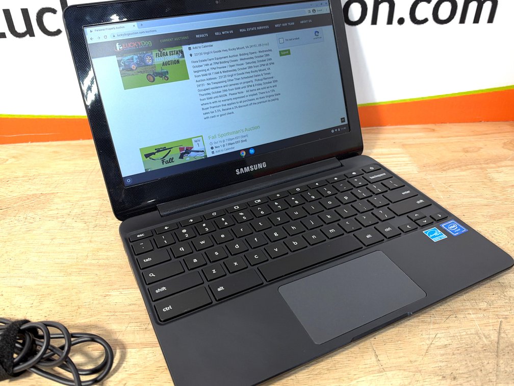 Samsung Chromebook w/ Charger